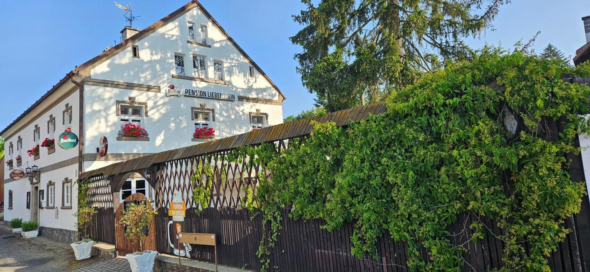 Restaurant & Pension Liebenstein Libá Buitenkant foto